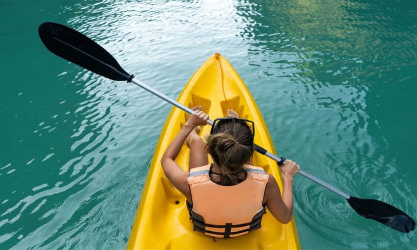Peralatan kayak untuk meningkatkan stamina tubuh dan kekuatan